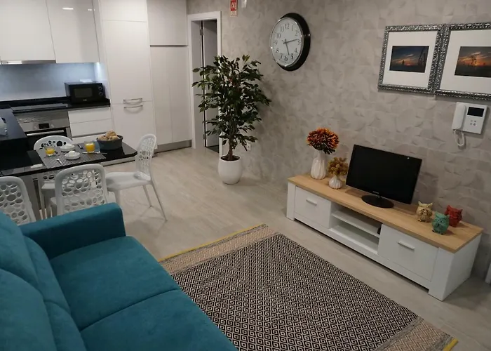 Appartement House - Centre Of The Village *